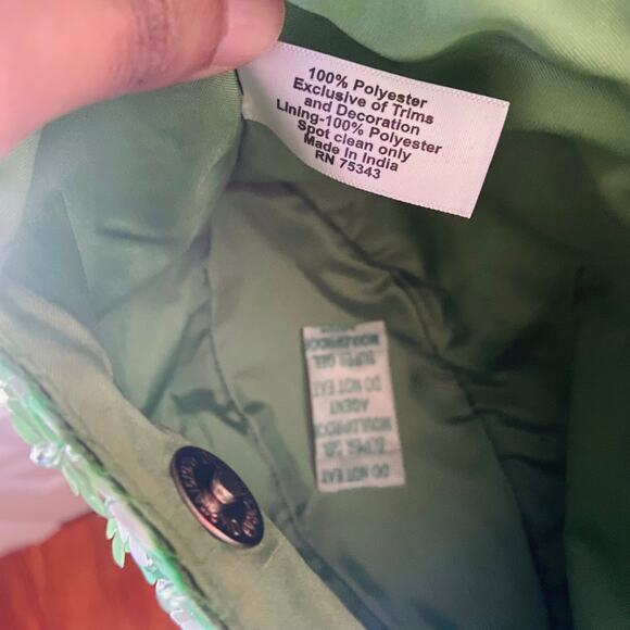 Viral Made in India Green Beaded Floral Handbag -- NWT - Picture 3 of 9